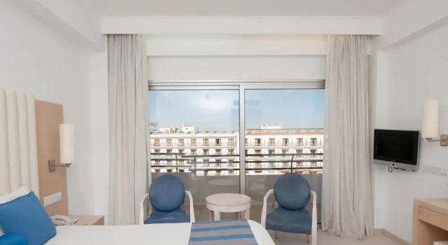 Номер Comfort Vrissiana Boutique Beach Hotel