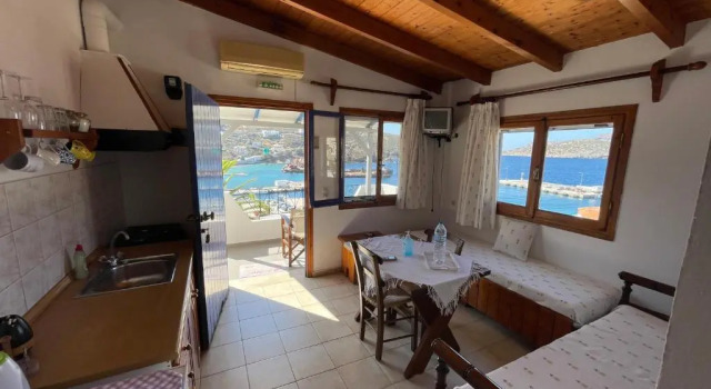 Апартаменты Patras Rooms est 1990