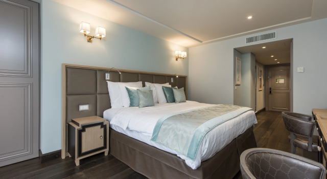 Hotel Bristol