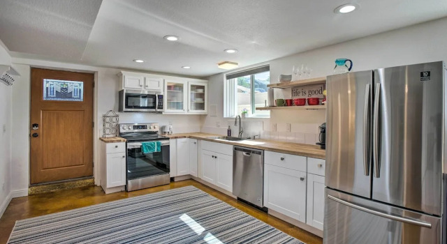 Апартаменты 4 Mi to Coors Field: Charming Apartment w/ Patio