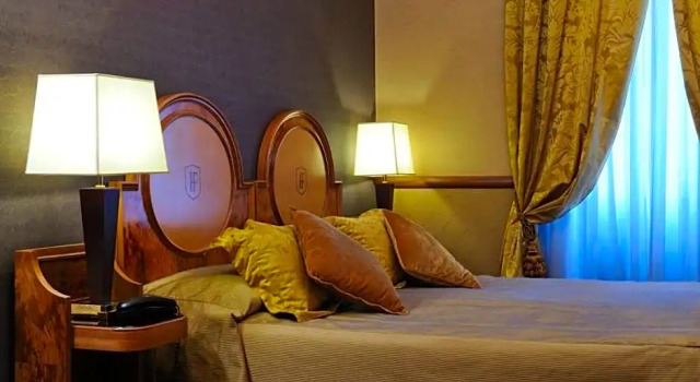 Четырёхместный номер Hotel Farnese