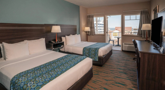 Четырёхместный номер Standard Gateway Hotel & Suites Ocean City, an Ascend Collection Hotel