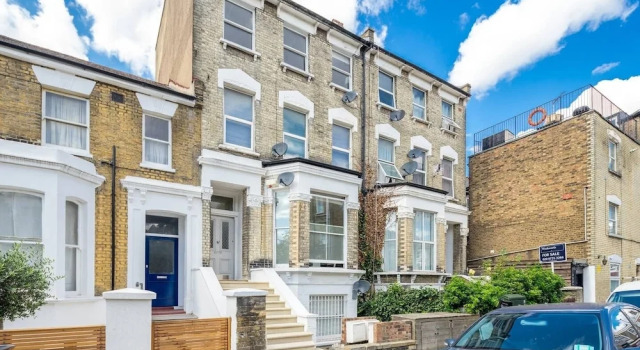 Lovely 2-bed Flat in Shepherd's Bush, West London