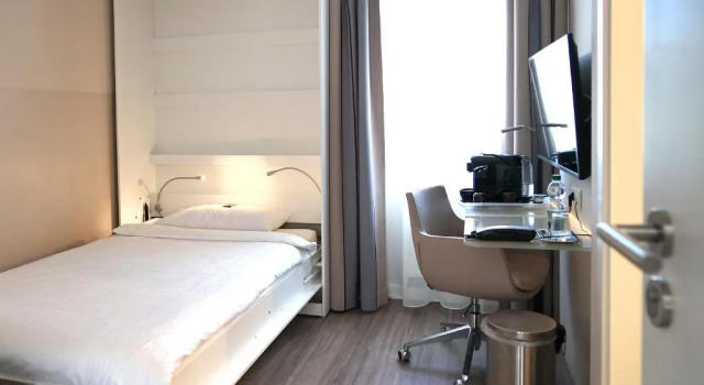 Люкс Hotel Bonn City