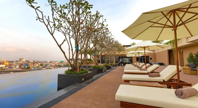 SUN & MOON, Riverside Hotel, Reserva ahora Hotel Hoteles SPA en Kandal Province, SPA