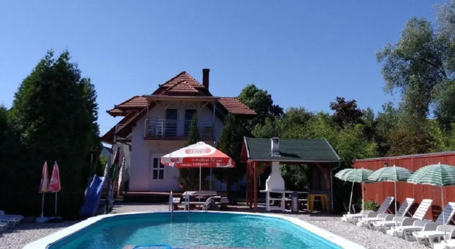 Ferienwohnung mit Pool direkt am See 1, Prenota Hotel Hotel a Southern Transdanubia con piscina, Piscina