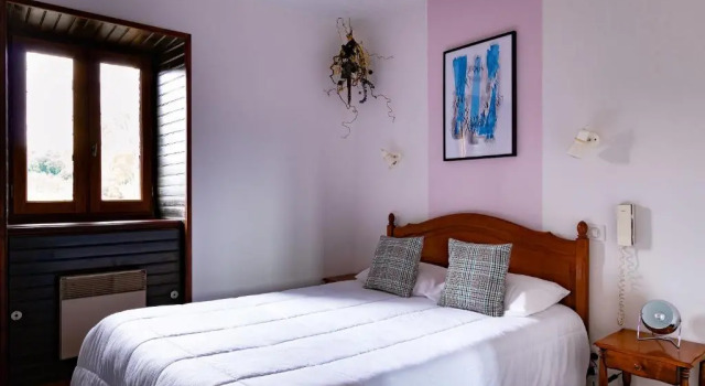 Hôtel le Cantou 354, Buchen Sie Hotel Loubressac Lot