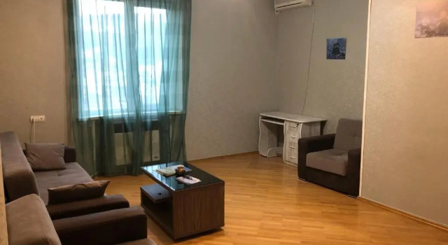 20 Zaza Panaskertel-Tsitsishvili Street, Забронировать Отель Сабуртало Тбилиси