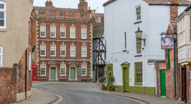 Superb Period Townhouse in Historic Uphill Lincoln, Забронировать Апартаменты/квартира Линкольн Линкольншир