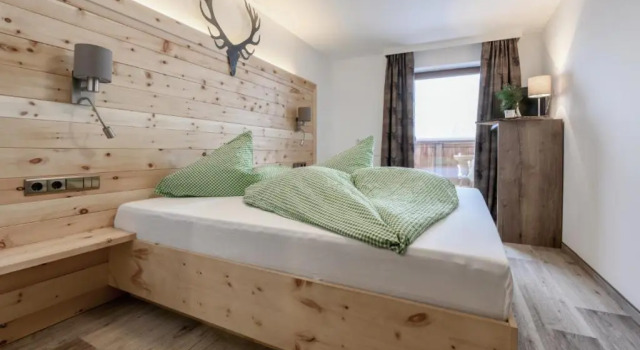Двухместный номер Deluxe с балконом Berghotel Gerlosstein