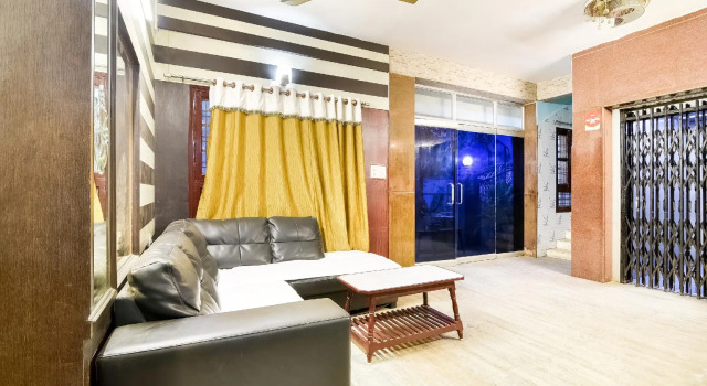 OYO 76010 Hotel Jayalakshmi Residency, Rezervovat Hotel Hotely v Andhra Pradesh s parkováním, Parkování