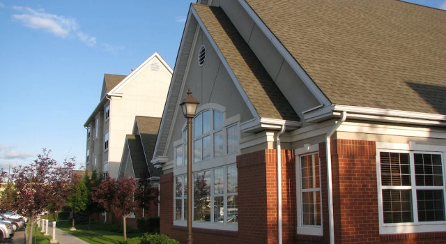 Lakeview Signature Inn Calgary Airport