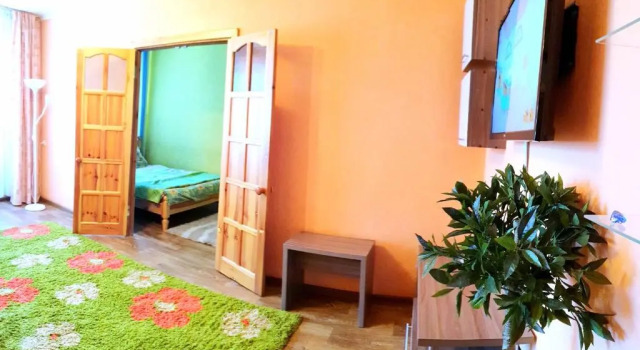 Apartment naprotiv Dvortsa Sporta na Nazarbaeva 1