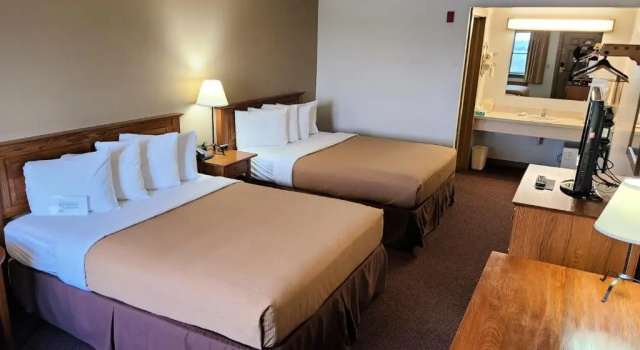 Четырёхместный номер Standard Berlin Heritage Inn