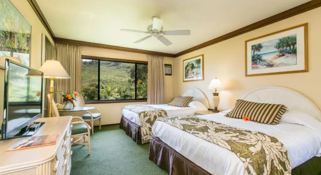 Четырёхместный номер Standard Kauai Inn