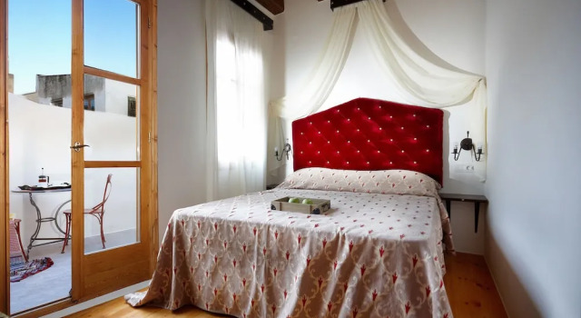 Люкс Deluxe с видом на город Casa Perla Suites