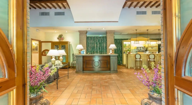 Hotel Ristorante La Pergola, Забронировать Отель Отели Лацио с бассейном, Бассейн