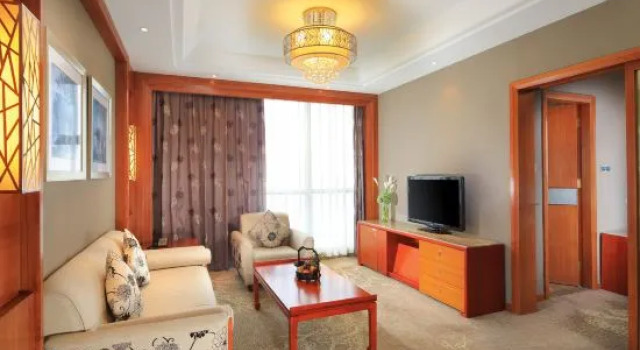 Люкс Executive Anhui Empark Grand Hotel