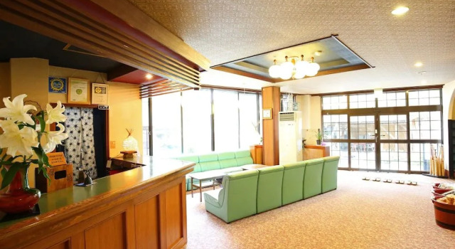 Nakajimaya Ryokan, Buchen Sie Pension Hotels in Koshinetsu mit Parkplatz, Parkplätze