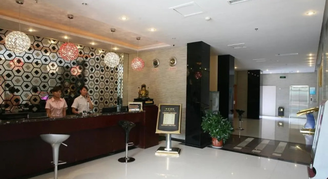 Tosun Holiday Hotel - Luoyang, Rezervovat Hotel Luo-jang Henan