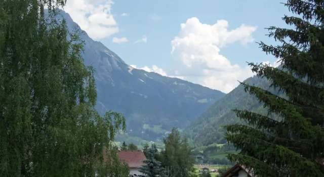 Номер Standard Hotel Schwarzer Adler