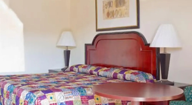Двухместный номер Standard Parkway Inn