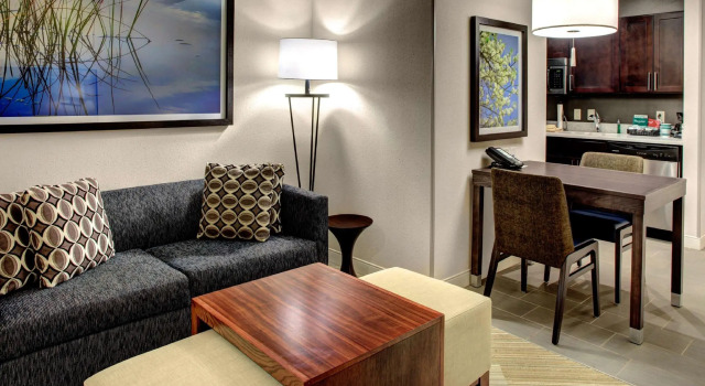 Двухместный люкс c 1 комнатой Homewood Suites by Hilton Richmond-Downtown