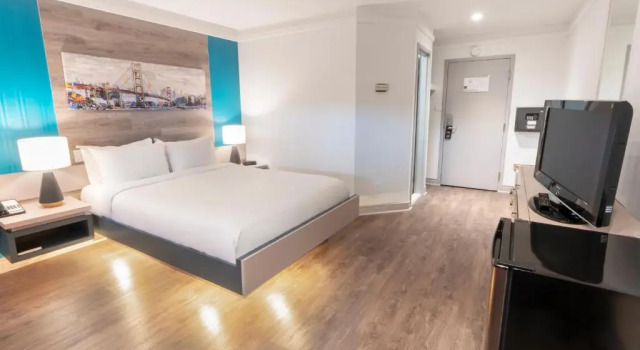 Двухместный номер Economy с балконом Hôtel Québec Inn par JARO