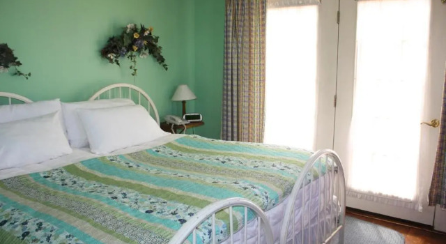 Номер Deluxe The White House Inn