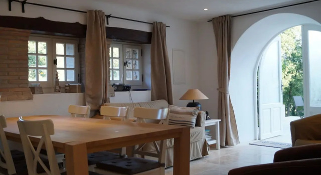 Modern House With Terrace, Near the Popular St. Maxime