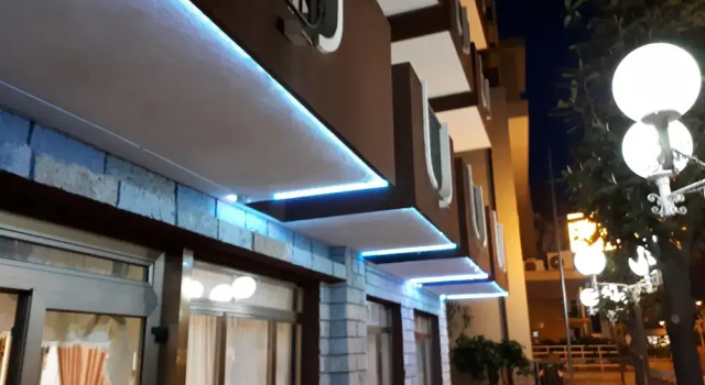 Hotel Emanuela, Забронировать Отель Римини - центр города Римини