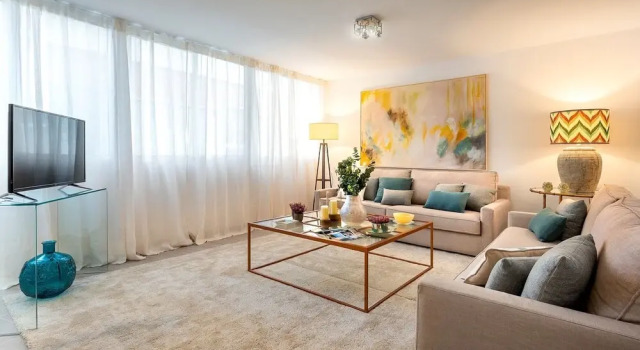 Genteel Home Plaza de las Flores, Забронировать Апартаменты/квартира Малага - центр Малага, рядом с Музей Кармен Тиссен