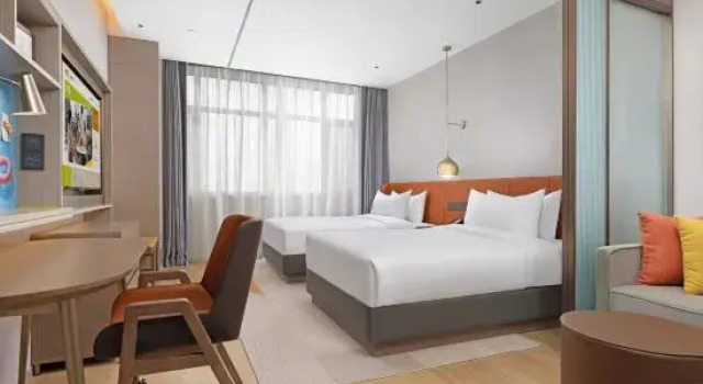 Капсула Deluxe Qingdao West Coast Hilton Homewood Hotel