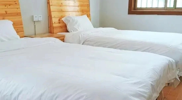 Четырёхместный люкс с 6 комнатами Wujingyuan Chinese Inn