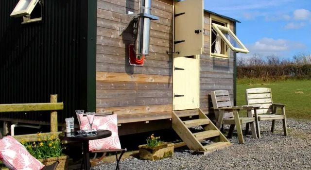 Номер Standard The Shearer's Hut, Sleeps 2, Wood Burner, Fire Pit
