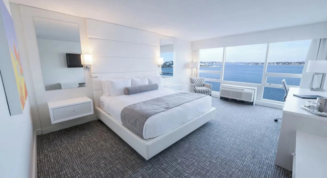 Номер Deluxe Oyster Point Hotel