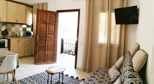 Villa Perissa Thira