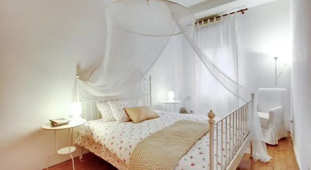 Apartment Le Nuvole, Забронировать Апартаменты/квартира Джудекка Венеция, рядом с Accademia Bridge