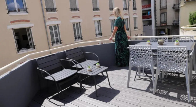 Charmant T3 Jaude + Terrasse Et Garage, Забронировать Апартаменты/квартира Отели Клермон-Ферран с парковкой, рядом с Maison de la Culture, Парковка