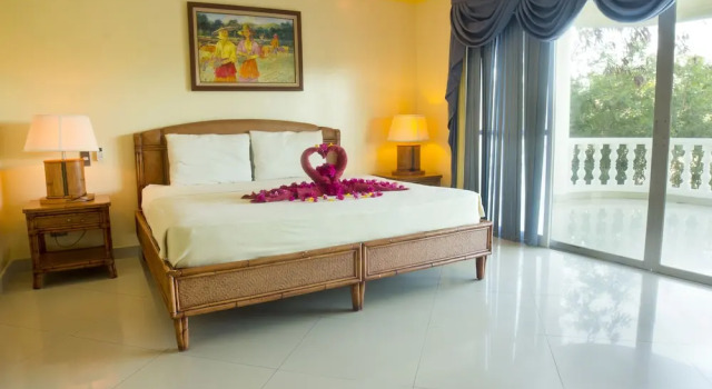 Номер Standard Пентхаус с балконом Lingganay Boracay Hotel Resort