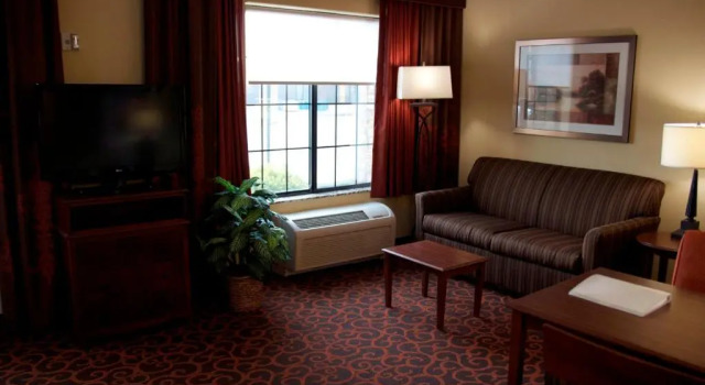 Двухместный номер Deluxe Hampton Inn & Suites Aberdeen