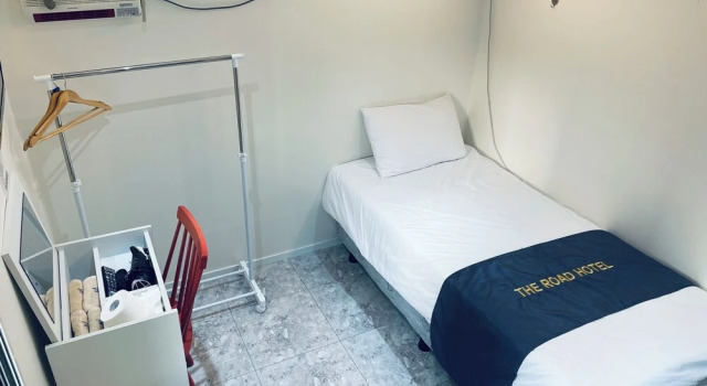 Номер Economy The Road Hotel