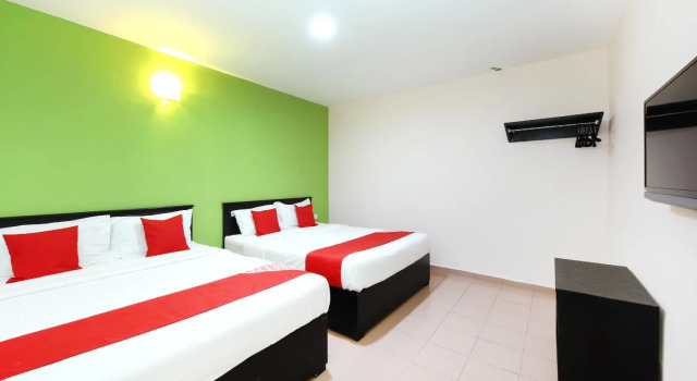 OYO 816 Hotel De Kiara, Rezervovat Hotel Hotely v Bahau s parkováním, Parkování