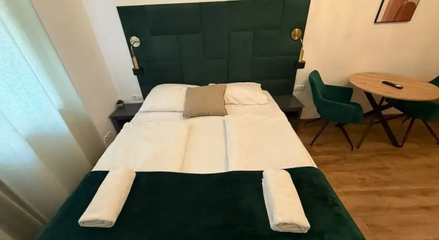 Stylish 1BR Apartment City Center