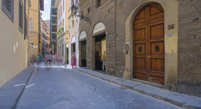 Giorgio Ponte Vecchio Apartment