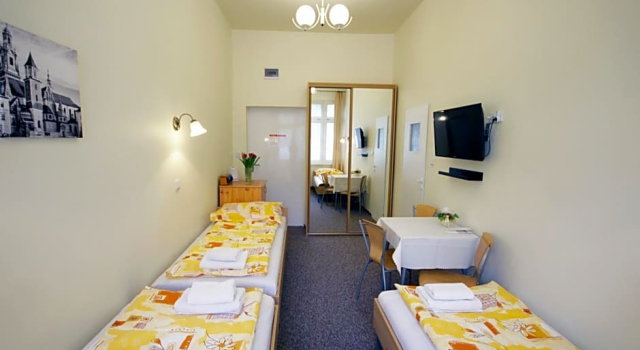 Piast Hotele Studenckie, Buchen Sie Hotel Krowodrza Krakau