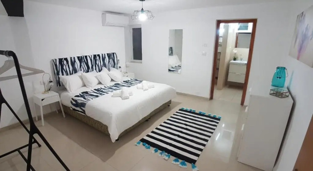 Апартаменты c 1 комнатой Hili Apartments