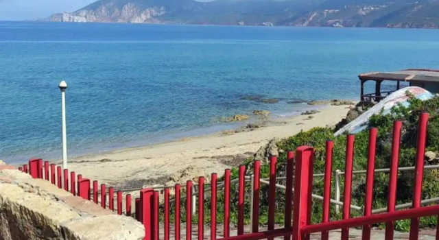 2 bedrooms house at Gonnesa 20 m away from the beach with sea view and furnished terrace, Buchen Sie Hotel Gonnesa 