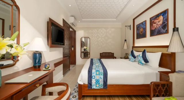 Двухместный номер Superior с балконом Amina Lantana Hoi An Hotel & Spa
