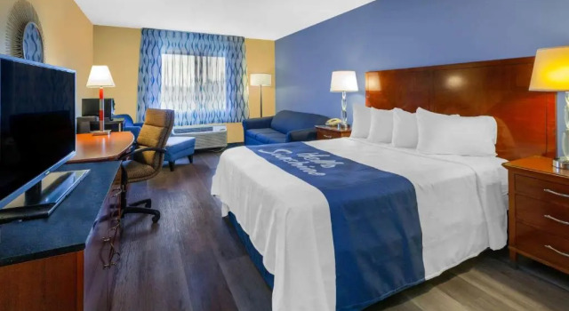Двухместный номер Standard Days Inn by Wyndham Milan Sandusky South
